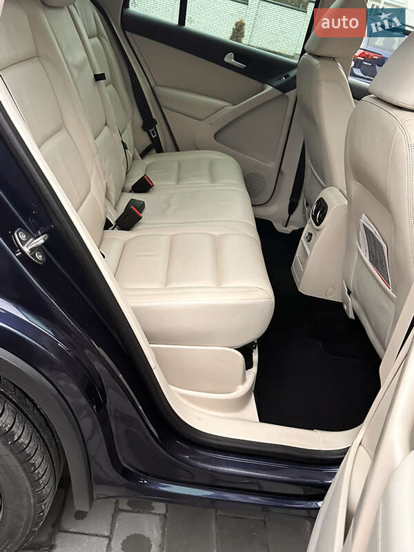 Внедорожник / Кроссовер Volkswagen Tiguan 2016 в Львове фото 37 Внедорожник / Кроссовер Volkswagen Tiguan 2016 в Львове