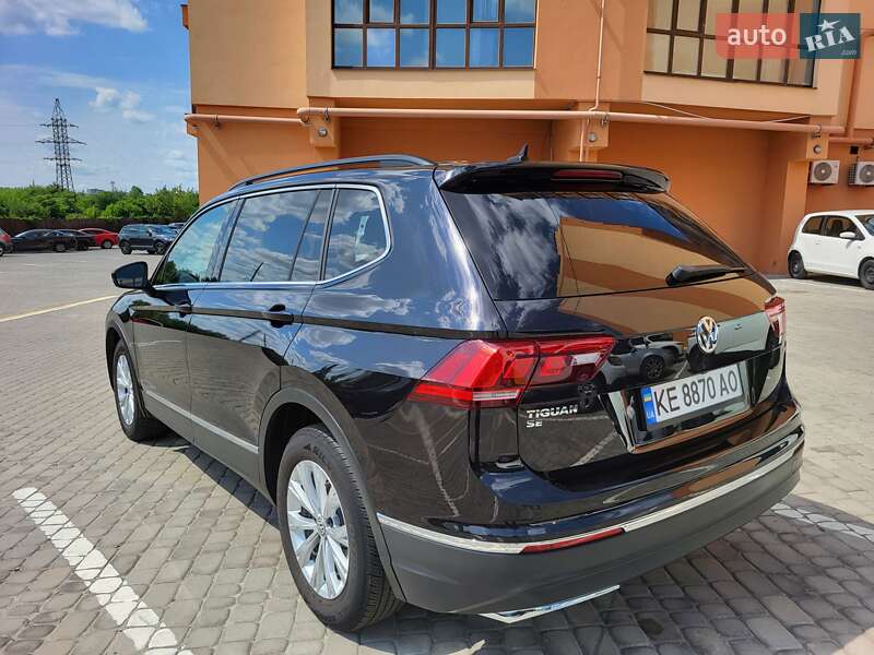 Внедорожник / Кроссовер Volkswagen Tiguan 2018 в Днепре