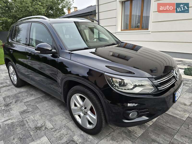 Внедорожник / Кроссовер Volkswagen Tiguan 2014 в Ивано-Франковске