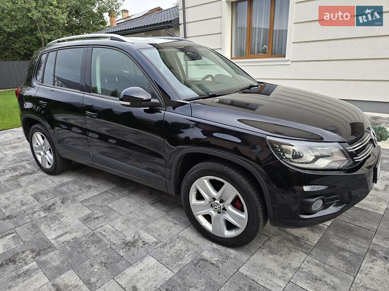Внедорожник / Кроссовер Volkswagen Tiguan 2014 в Ивано-Франковске