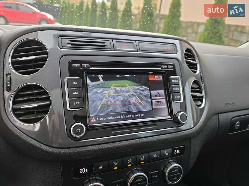Внедорожник / Кроссовер Volkswagen Tiguan 2014 в Ивано-Франковске
