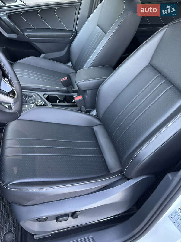 Внедорожник / Кроссовер Volkswagen Tiguan 2022 в Зенькове фото 16 Внедорожник / Кроссовер Volkswagen Tiguan 2022 в Зенькове