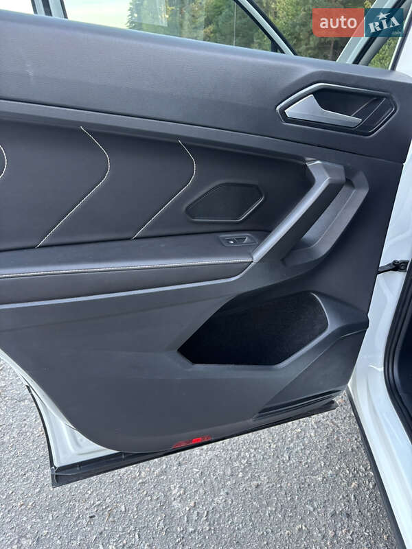 Внедорожник / Кроссовер Volkswagen Tiguan 2022 в Зенькове фото 19 Внедорожник / Кроссовер Volkswagen Tiguan 2022 в Зенькове