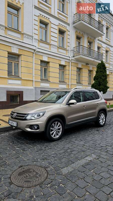 Volkswagen Tiguan 2014