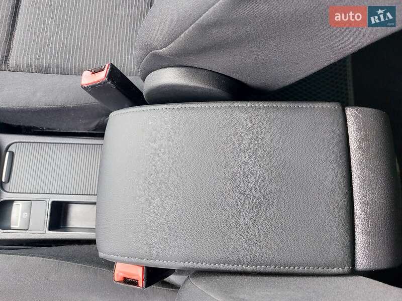 Внедорожник / Кроссовер Volkswagen Tiguan 2015 в Киеве