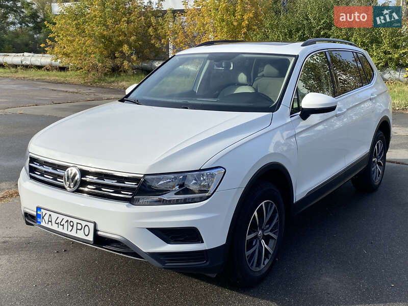 Позашляховик / Кросовер Volkswagen Tiguan 2020 в Києві фото 3 Позашляховик / Кросовер Volkswagen Tiguan 2020 в Києві