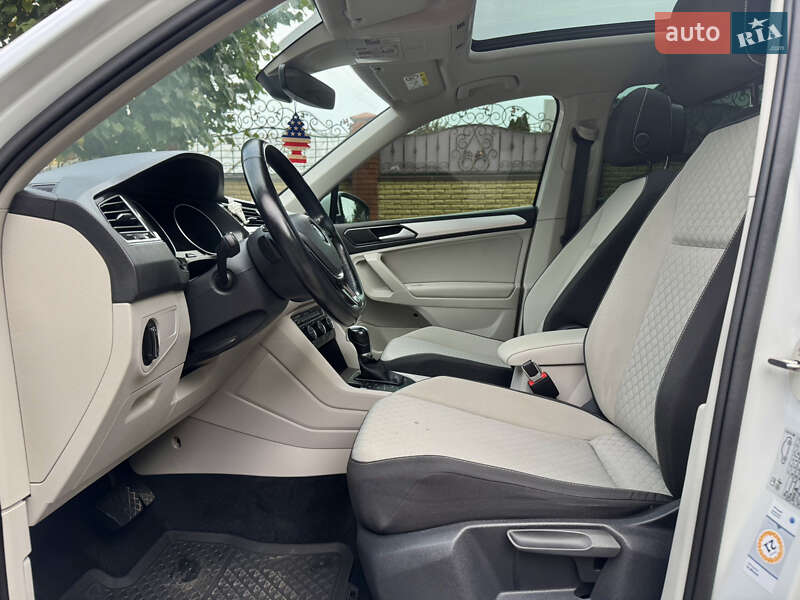 Позашляховик / Кросовер Volkswagen Tiguan 2017 в Рівному фото 24 Позашляховик / Кросовер Volkswagen Tiguan 2017 в Рівному