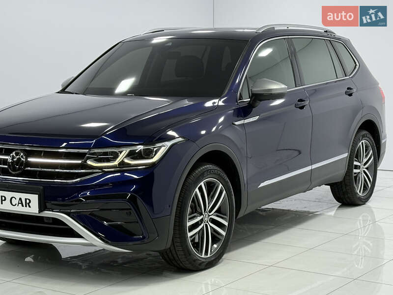 Внедорожник / Кроссовер Volkswagen Tiguan 2022 в Одессе