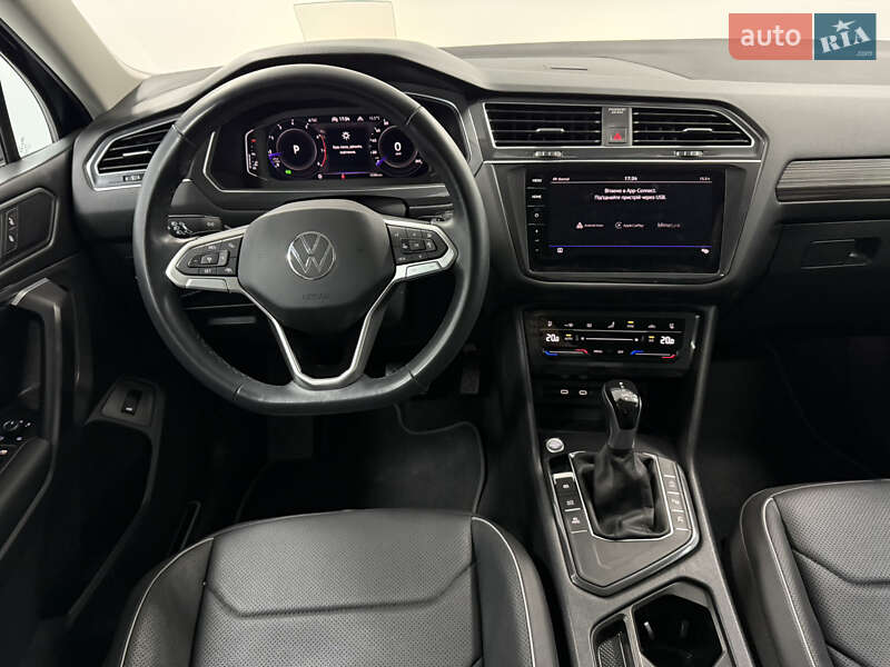Внедорожник / Кроссовер Volkswagen Tiguan 2022 в Одессе