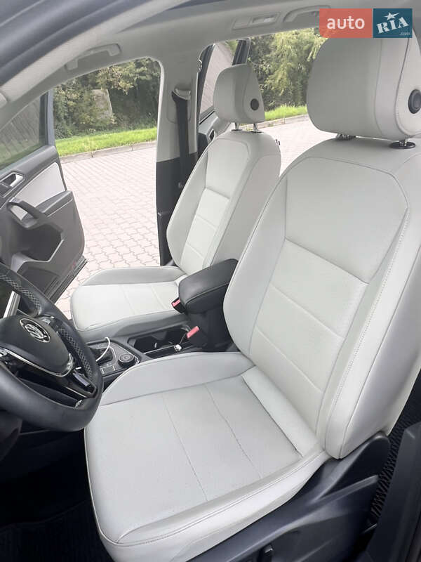 Внедорожник / Кроссовер Volkswagen Tiguan 2020 в Бродах