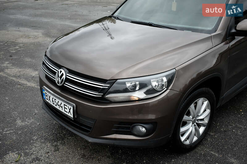 Внедорожник / Кроссовер Volkswagen Tiguan 2012 в Хмельницком