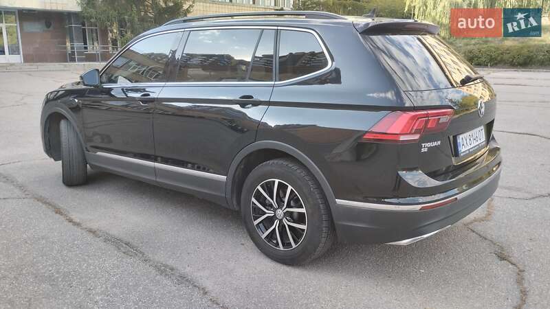 Внедорожник / Кроссовер Volkswagen Tiguan 2020 в Харькове