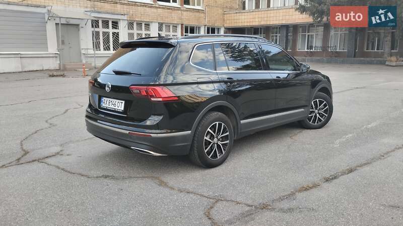 Внедорожник / Кроссовер Volkswagen Tiguan 2020 в Харькове