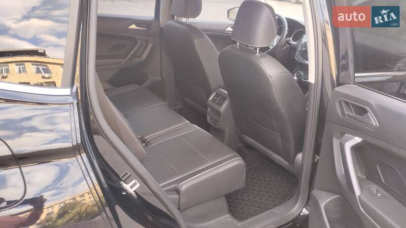 Внедорожник / Кроссовер Volkswagen Tiguan 2020 в Харькове