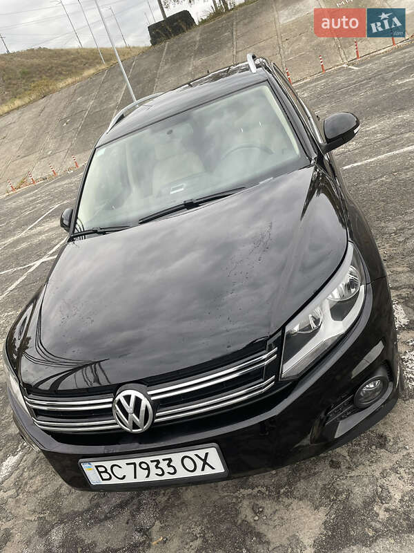 Внедорожник / Кроссовер Volkswagen Tiguan 2013 в Киеве