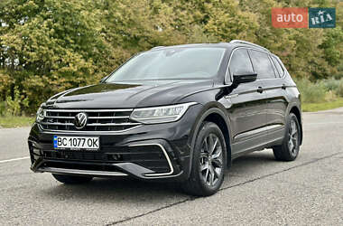 Внедорожник / Кроссовер Volkswagen Tiguan 2023 в Львове