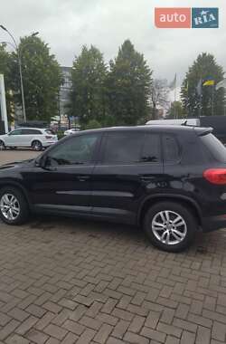Позашляховик / Кросовер Volkswagen Tiguan 2013 в Івано-Франківську