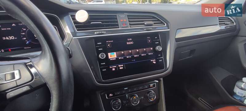 Внедорожник / Кроссовер Volkswagen Tiguan 2020 в Днепре фото 16 Внедорожник / Кроссовер Volkswagen Tiguan 2020 в Днепре