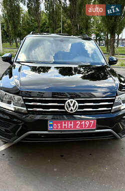Позашляховик / Кросовер Volkswagen Tiguan 2019 в Києві