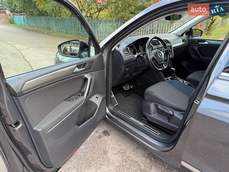 Внедорожник / Кроссовер Volkswagen Tiguan 2019 в Житомире