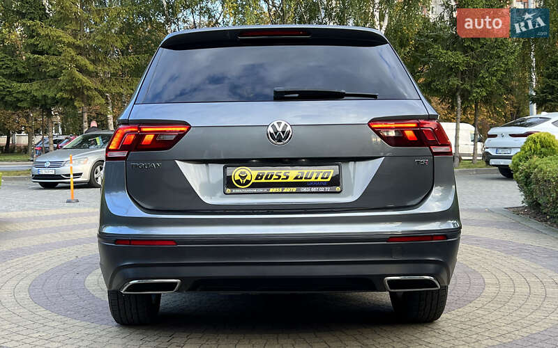 Внедорожник / Кроссовер Volkswagen Tiguan 2018 в Львове