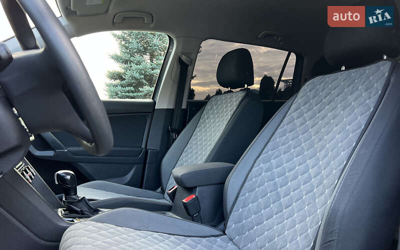 Внедорожник / Кроссовер Volkswagen Tiguan 2018 в Львове