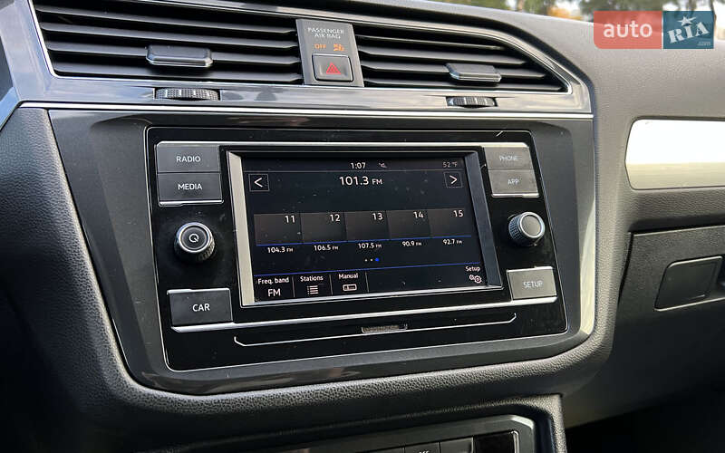 Внедорожник / Кроссовер Volkswagen Tiguan 2018 в Львове