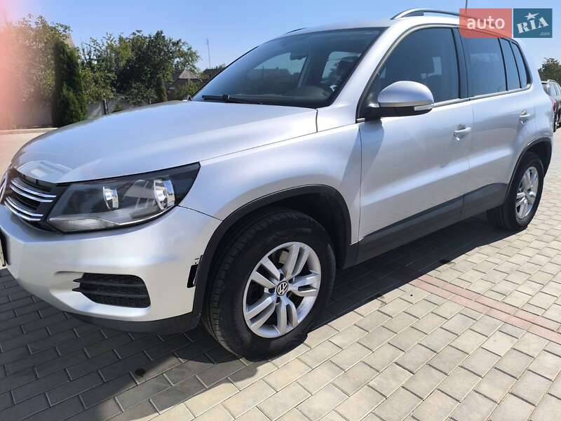 Внедорожник / Кроссовер Volkswagen Tiguan 2016 в Жмеринке