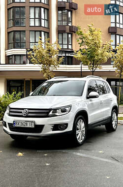 Внедорожник / Кроссовер Volkswagen Tiguan 2015 в Киеве