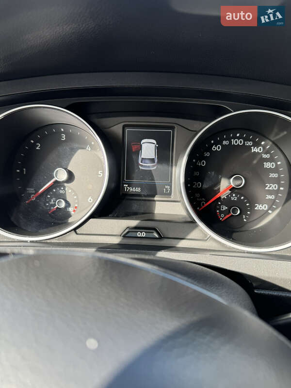 Внедорожник / Кроссовер Volkswagen Tiguan 2017 в Черновцах фото 16 Внедорожник / Кроссовер Volkswagen Tiguan 2017 в Черновцах