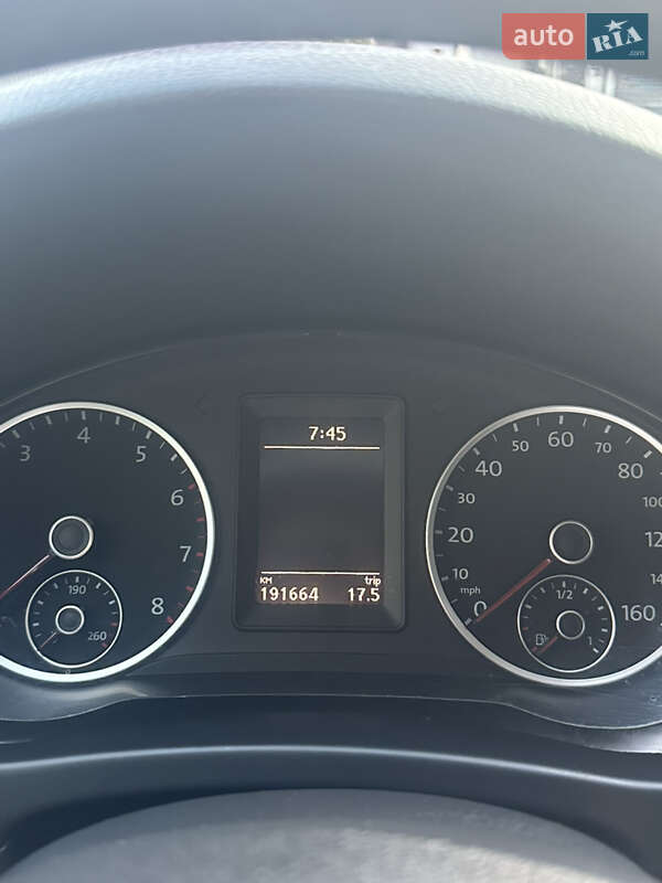 Внедорожник / Кроссовер Volkswagen Tiguan 2012 в Львове