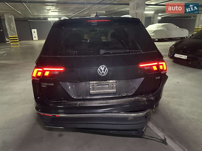 Внедорожник / Кроссовер Volkswagen Tiguan 2018 в Львове