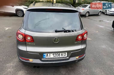 Позашляховик / Кросовер Volkswagen Tiguan 2008 в Обухові
