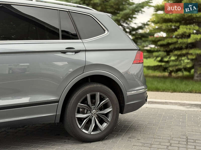 Внедорожник / Кроссовер Volkswagen Tiguan 2024 в Одессе
