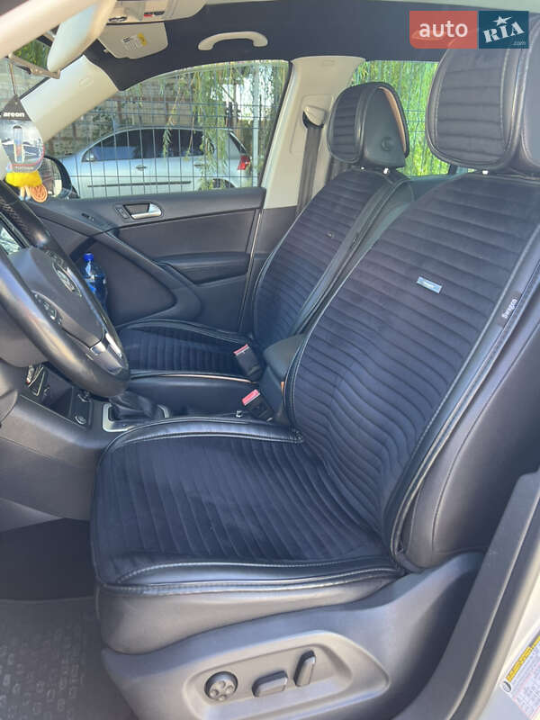 Внедорожник / Кроссовер Volkswagen Tiguan 2015 в Виннице