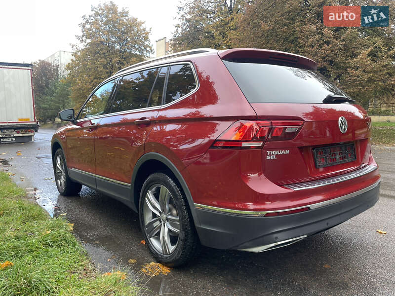 Внедорожник / Кроссовер Volkswagen Tiguan 2020 в Львове