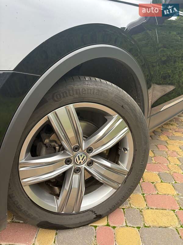 Позашляховик / Кросовер Volkswagen Tiguan 2018 в Черкасах фото 15 Позашляховик / Кросовер Volkswagen Tiguan 2018 в Черкасах