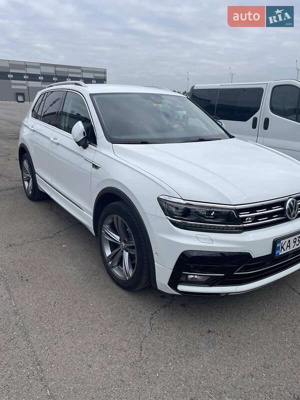 Внедорожник / Кроссовер Volkswagen Tiguan 2020 в Киеве