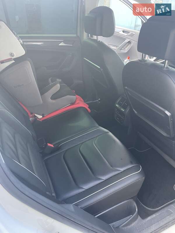 Внедорожник / Кроссовер Volkswagen Tiguan 2020 в Киеве