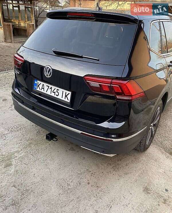 Позашляховик / Кросовер Volkswagen Tiguan 2019 в Києві фото 3 Позашляховик / Кросовер Volkswagen Tiguan 2019 в Києві