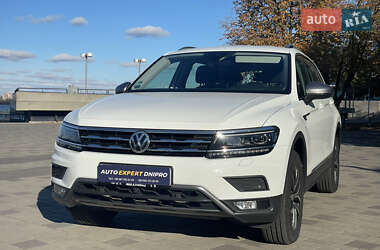 Внедорожник / Кроссовер Volkswagen Tiguan 2020 в Днепре