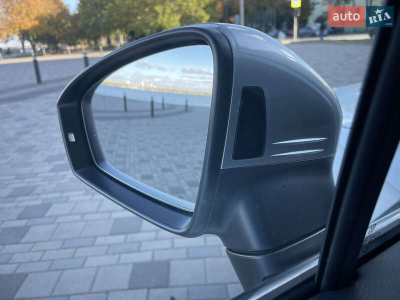 Позашляховик / Кросовер Volkswagen Tiguan 2020 в Дніпрі