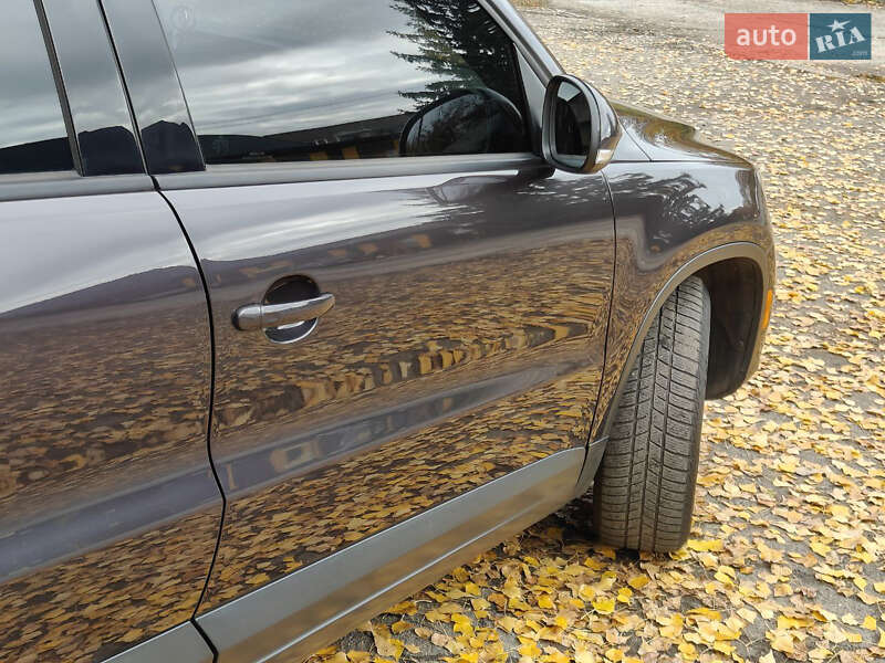 Внедорожник / Кроссовер Volkswagen Tiguan 2016 в Кривом Роге