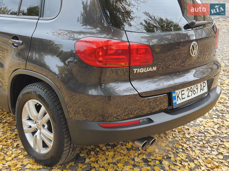 Внедорожник / Кроссовер Volkswagen Tiguan 2016 в Кривом Роге