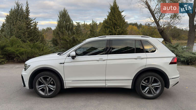 Внедорожник / Кроссовер Volkswagen Tiguan 2019 в Новомосковске фото 12 Внедорожник / Кроссовер Volkswagen Tiguan 2019 в Новомосковске
