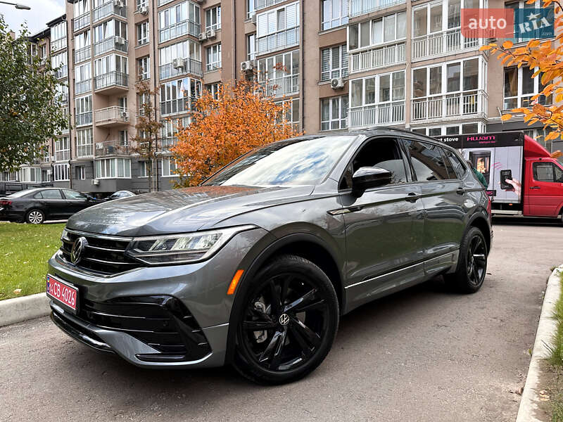 Внедорожник / Кроссовер Volkswagen Tiguan 2024 в Киеве