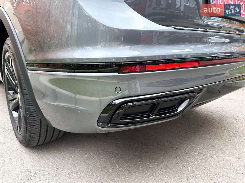 Внедорожник / Кроссовер Volkswagen Tiguan 2024 в Киеве