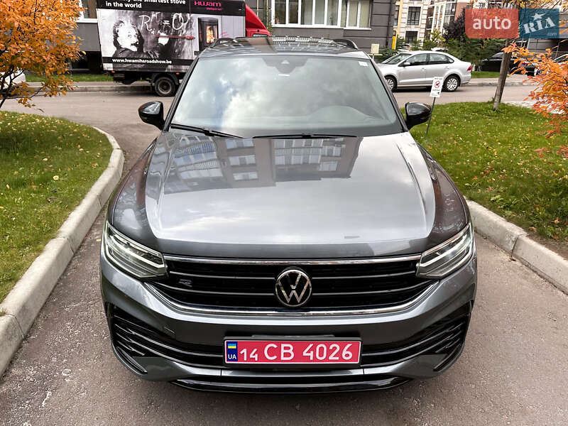Внедорожник / Кроссовер Volkswagen Tiguan 2024 в Киеве