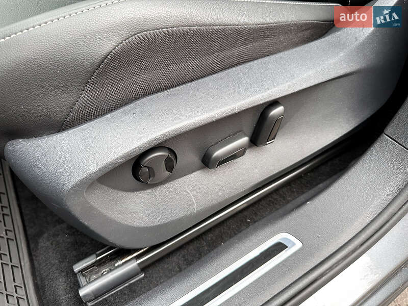 Внедорожник / Кроссовер Volkswagen Tiguan 2024 в Киеве