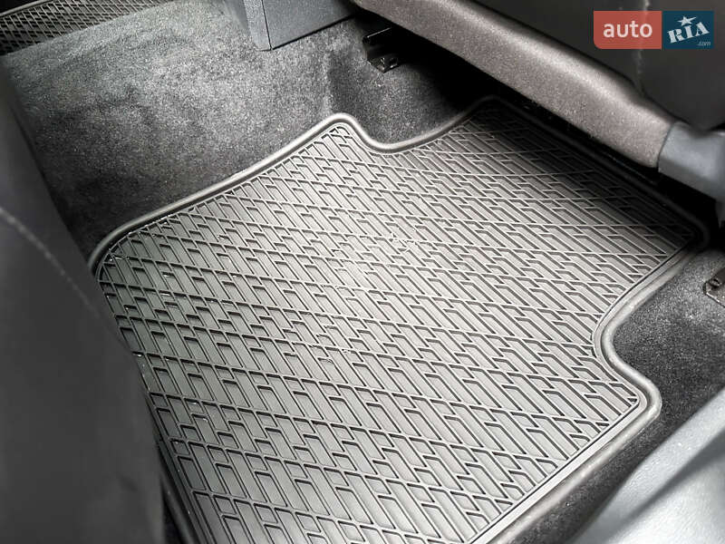 Внедорожник / Кроссовер Volkswagen Tiguan 2024 в Киеве